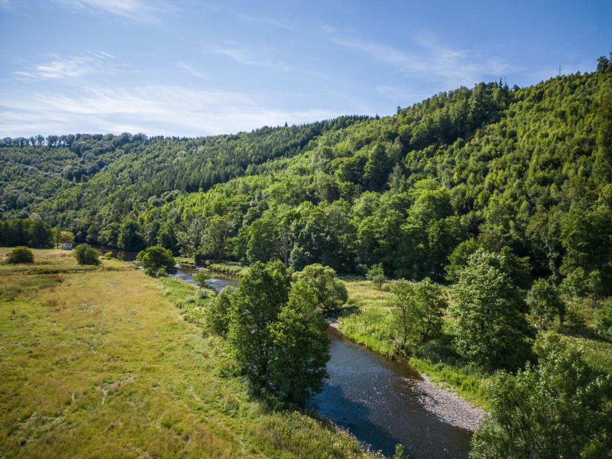 Bills Lodge, Le Plaisir De La Riviere A 2 Minutes Du Centre! La-Roche-en-Ardenne Exterior foto